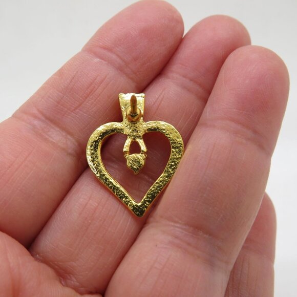 Vintage Pink Spinel Stone Brooch Gold Tone Heart 1" Lapel Pin - Picture 7 of 7